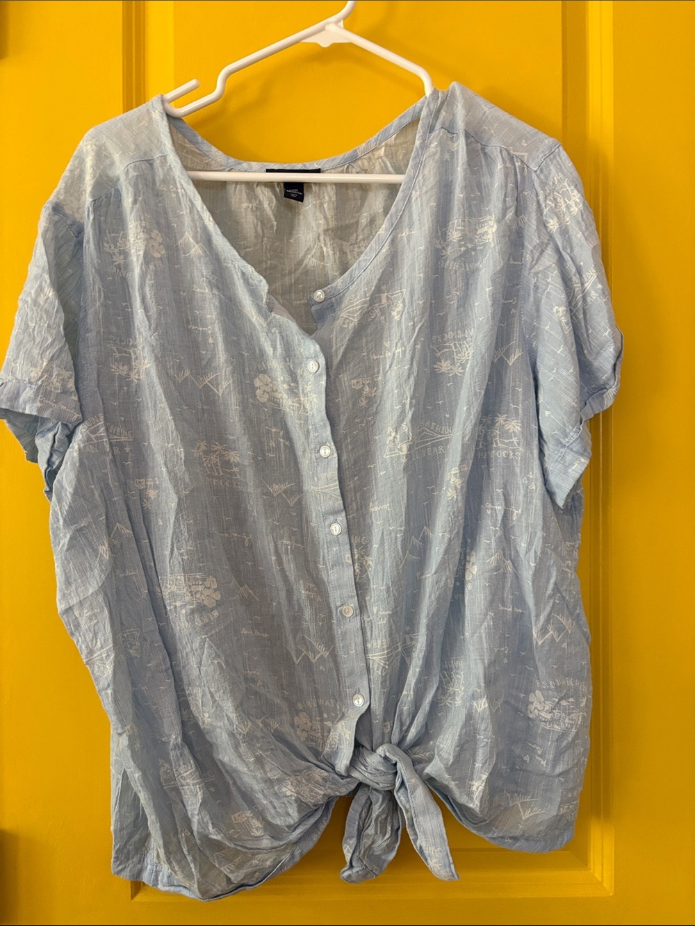 GAP Light Blue Short-Sleeve Button-Front Tie-Hem Top